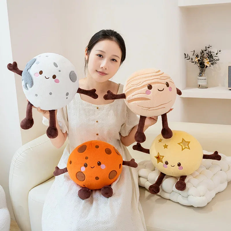 手足付き 笑顔が可愛い 宇宙の星 ふわふわ ぬいぐるみ - 画像 (3)