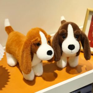 かわいい ふわふわ ビーグル子犬 ぬいぐるみ 茶白模様