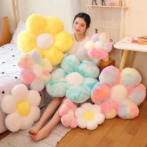 ふわふわ タイダイ柄 花形クッション