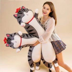 長い グレー縞模様 むすっと顔 猫 抱き枕