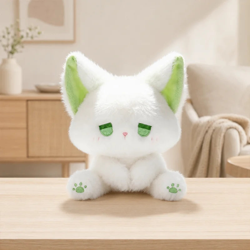眠そうな目の黒猫ぬいぐるみ ネオングリーン耳 - 画像 (3)