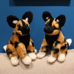 ふわふわ 斑点模様の アフリカ リカオン ぬいぐるみ