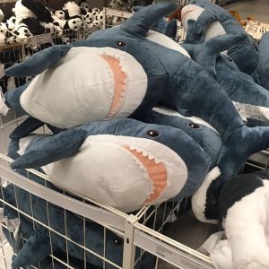 特大 ふわふわ 青い サメのぬいぐるみ