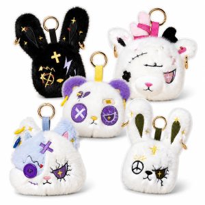 個性的 病みかわ ピアス風 ぬいぐるみキーホルダー