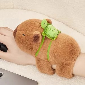 カピバラと亀 ふわふわ ぬいぐるみ リストウォーマー