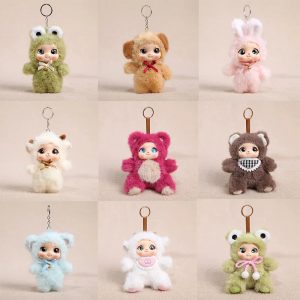 うるうる瞳のふわふわピンクうさぎキーホルダー 鈴付き